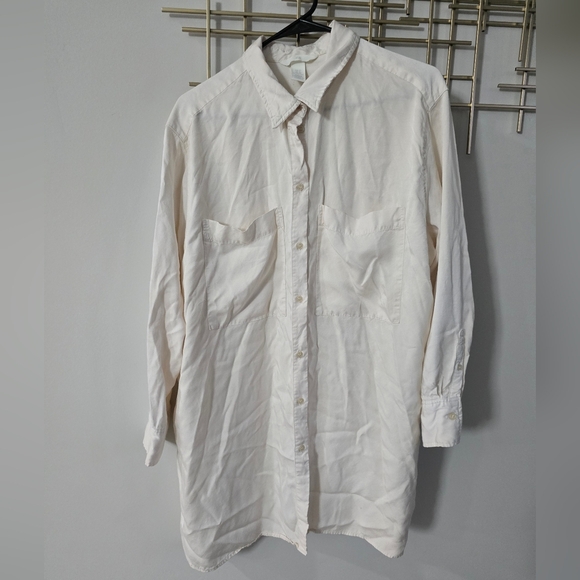 H&M Tops - H&M Off-White / Light Cream Button Down Shirt / Cardigan​